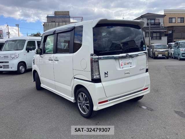 Honda N BOX CUSTOM 2016-01 6910168-10