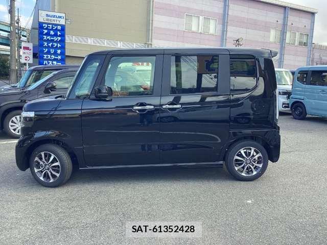 Honda N BOX CUSTOM 2026-01 6909905-6