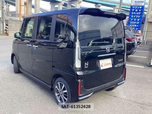 Honda N BOX CUSTOM 2026-01 6909905-7