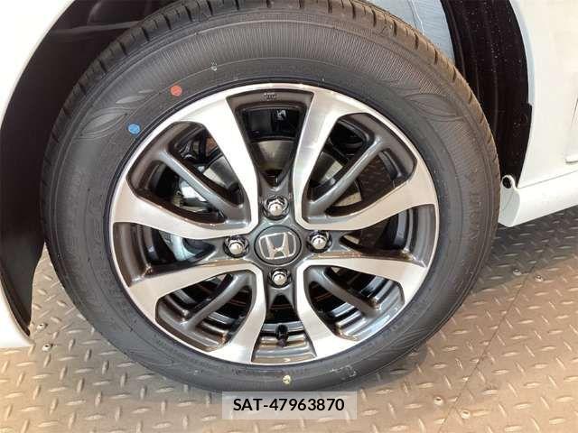 Honda N BOX CUSTOM 2026-02 6909958-11