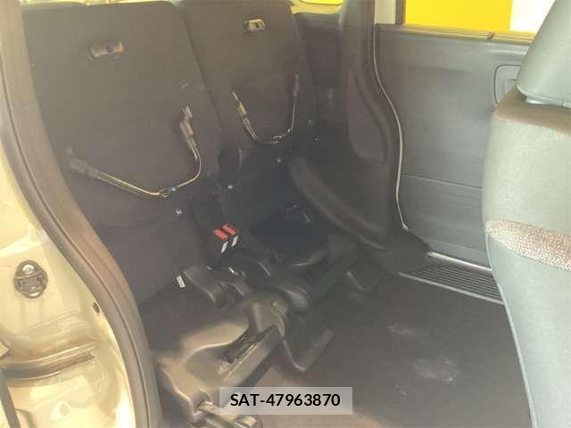 Honda N BOX CUSTOM 2026-02 6909958-18