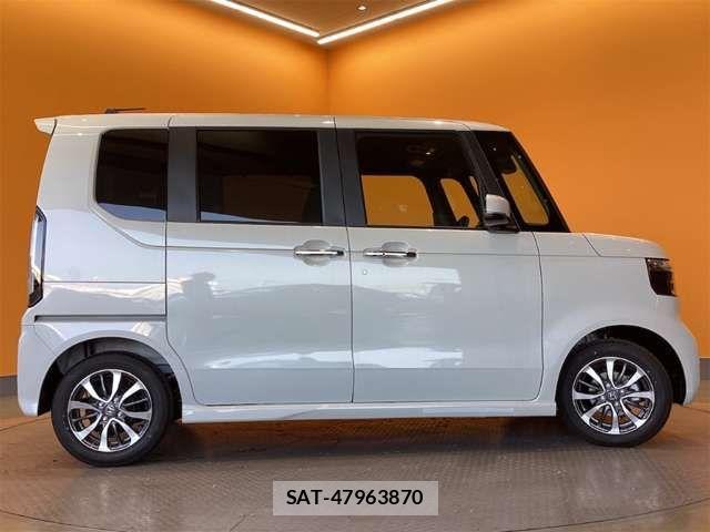 Honda N BOX CUSTOM 2026-02 6909958-6