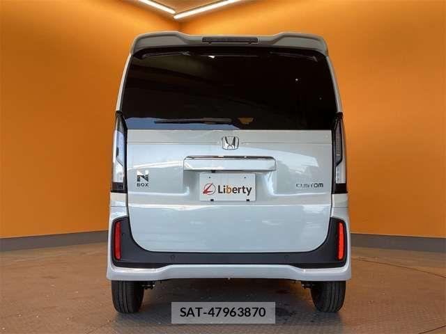 Honda N BOX CUSTOM 2026-02 6909958-8