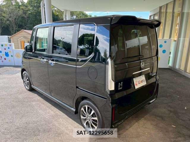 Honda N BOX CUSTOM 2024-10 6910025-10