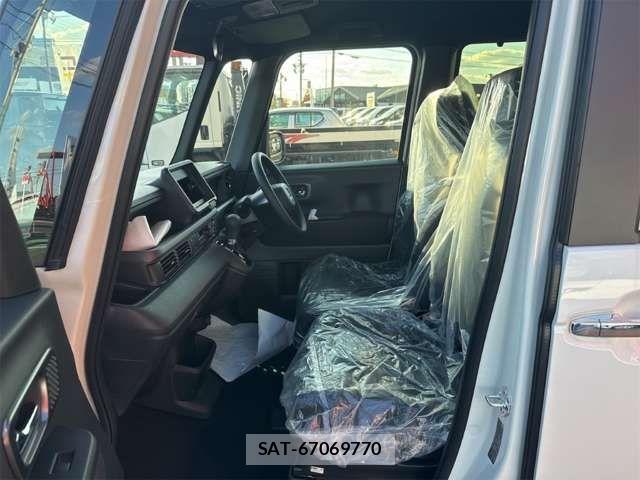 Honda N BOX CUSTOM 2026-01 6909928-18