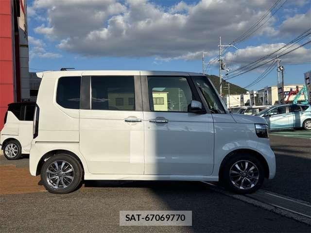 Honda N BOX CUSTOM 2026-01 6909928-8