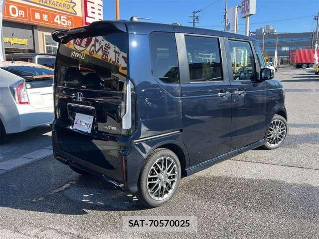 Honda N BOX CUSTOM 2025-11 6902795-7