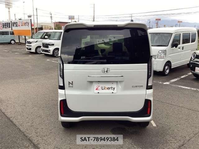 Honda N BOX CUSTOM 2026-03 6909991-15