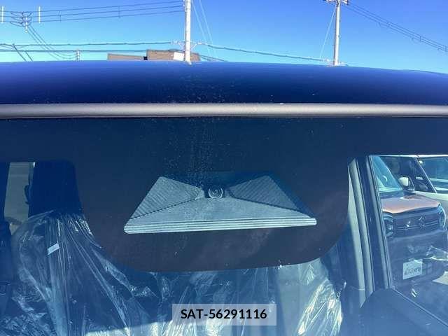 Honda N BOX CUSTOM 2025-12 6910018-16