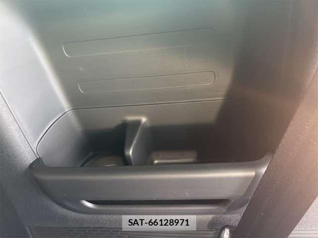 Honda N BOX CUSTOM 2025-10 6909918-5