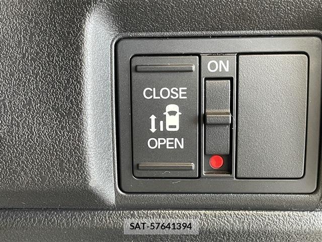 Honda N BOX CUSTOM 2024-05 6910134-16