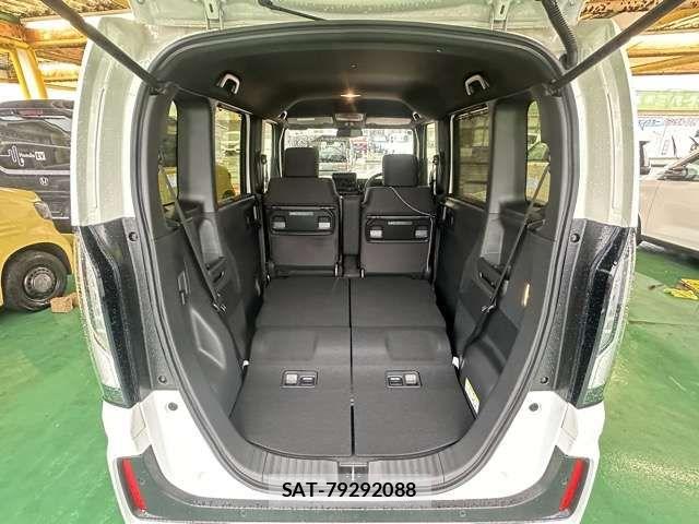 Honda N BOX CUSTOM 2026-03 6909979-10