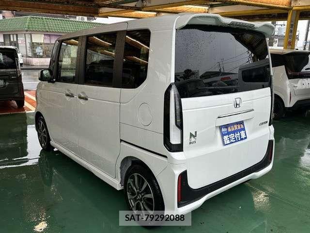 Honda N BOX CUSTOM 2026-03 6909979-1