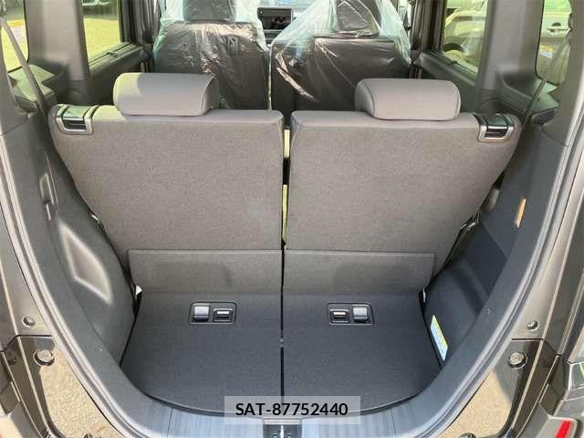 Honda N BOX CUSTOM 2026-03 6909988-13