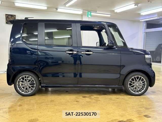 Honda N BOX CUSTOM 2025-11 6909896-6