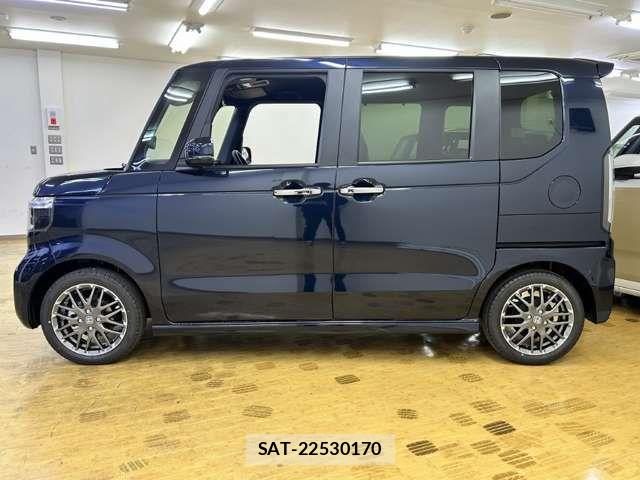 Honda N BOX CUSTOM 2025-11 6909896-7