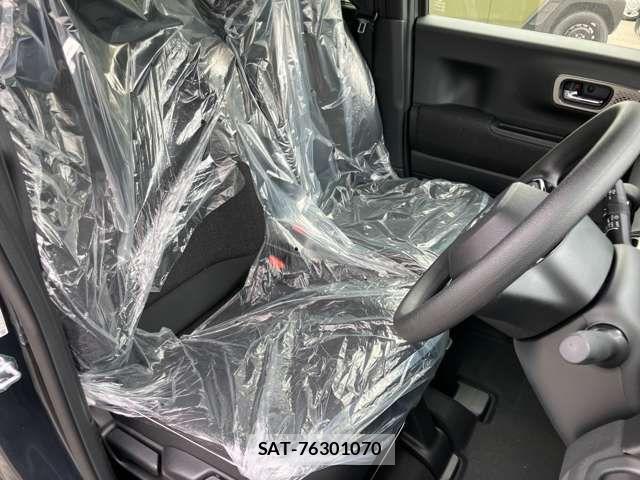 Honda N BOX CUSTOM 2025-09 6910002-17