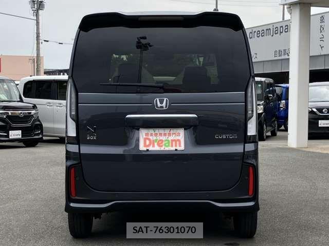 Honda N BOX CUSTOM 2025-09 6910002-8