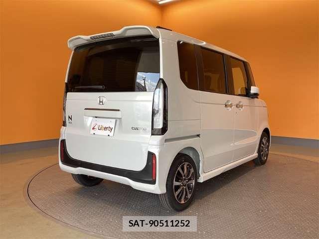 Honda N BOX CUSTOM 2026-01 6909938-7