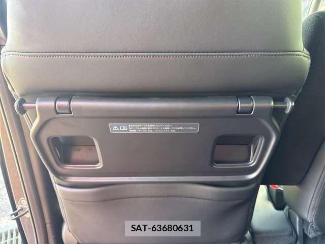 Honda N BOX CUSTOM 2023-10 6910042-19