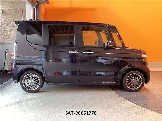 Honda N BOX CUSTOM 2025-07 6909902-11