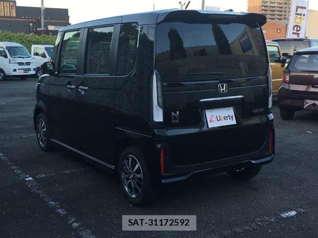 Honda N BOX CUSTOM 2025-09 6910048-9