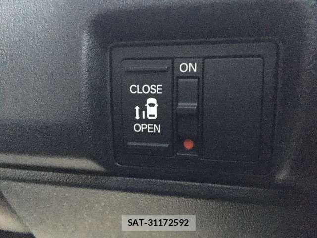 Honda N BOX CUSTOM 2025-09 6910048-4