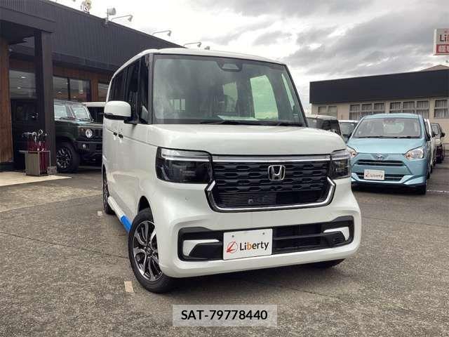 Honda N BOX CUSTOM 2026-03 6909989-7