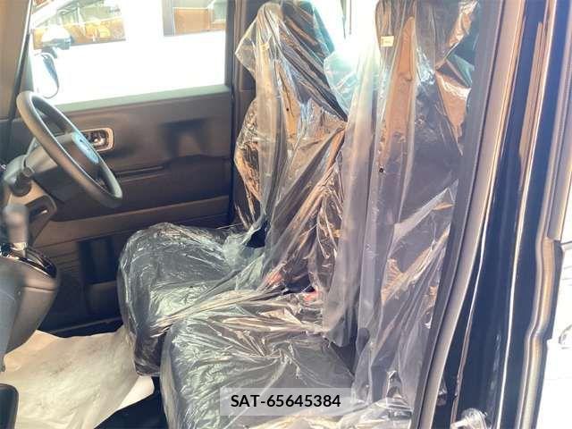Honda N BOX CUSTOM 2025-11 6910056-17