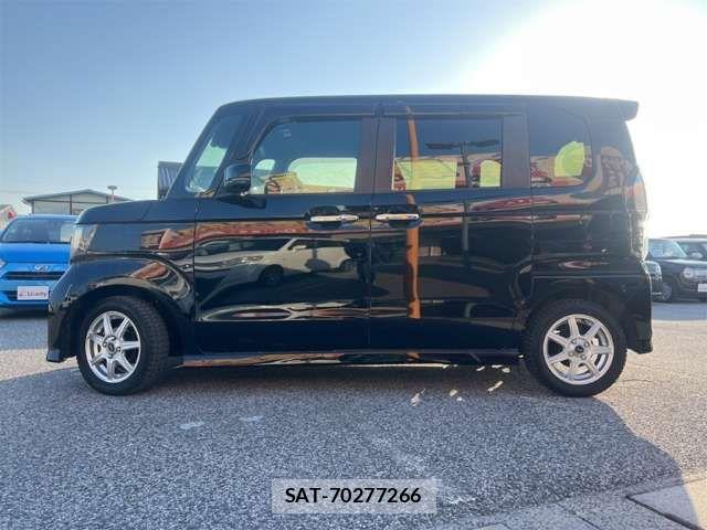 Honda N BOX CUSTOM 2019-02 6910135-10
