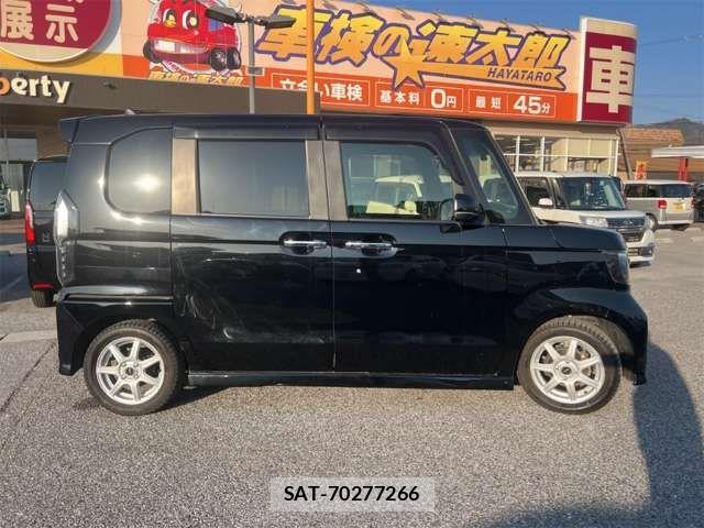 Honda N BOX CUSTOM 2019-02 6910135-6