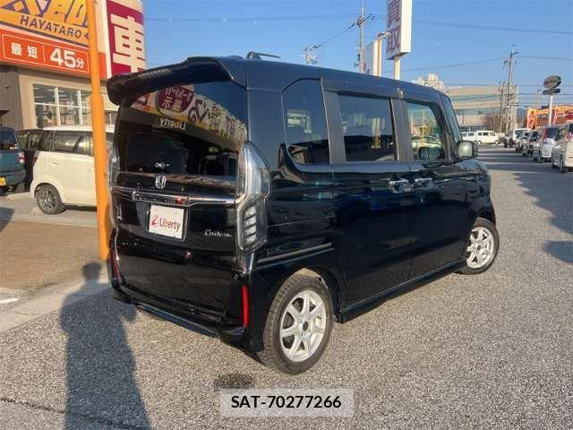 Honda N BOX CUSTOM 2019-02 6910135-7