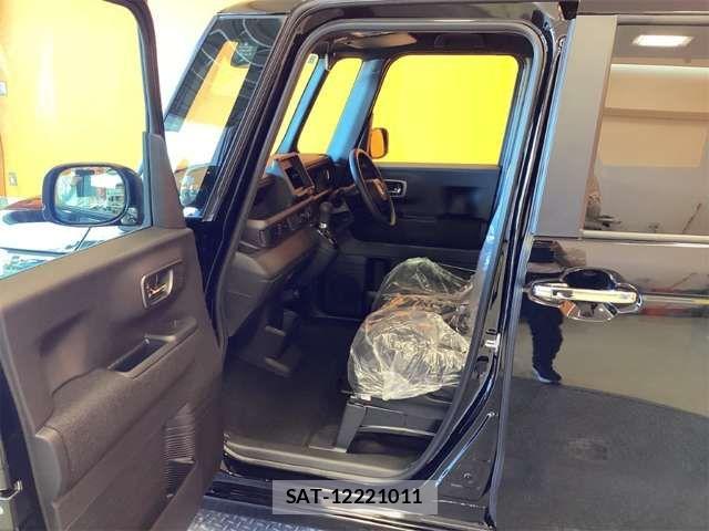 Honda N BOX CUSTOM 2026-02 6910022-17