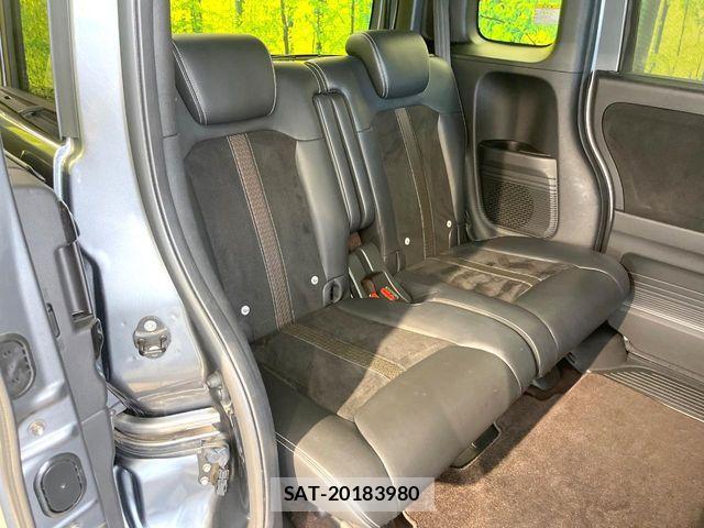 Honda N BOX CUSTOM 2017-08 6910164-8