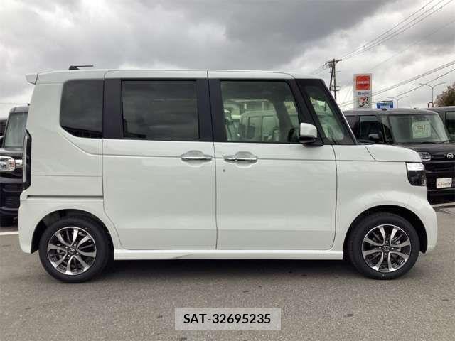 Honda N BOX CUSTOM 2026-01 6909915-13