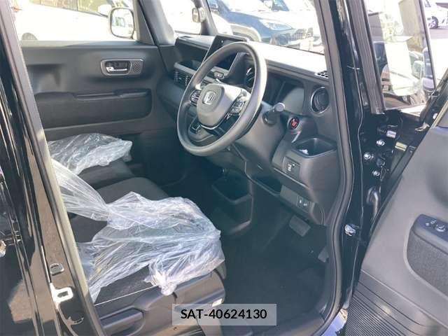 Honda N BOX CUSTOM 2025-11 6909994-17