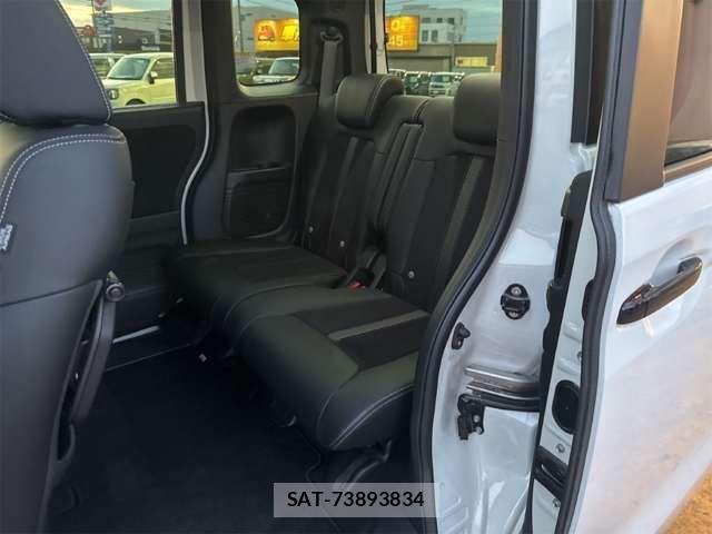 Honda N BOX CUSTOM 2022-06 6910046-17