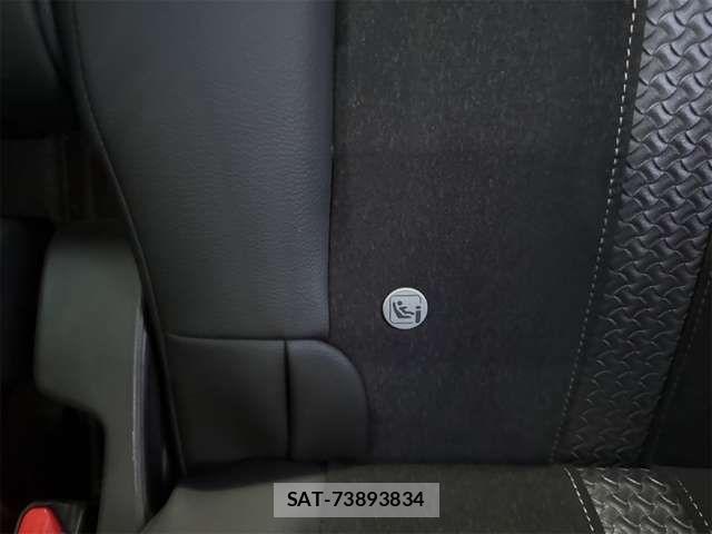 Honda N BOX CUSTOM 2022-06 6910046-18