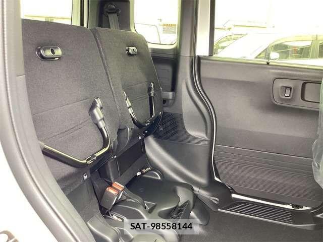 Honda N BOX CUSTOM 2026-02 6909970-18
