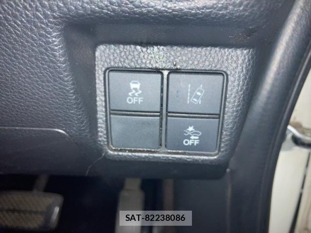 Honda N BOX CUSTOM 2018-10 6910183-10