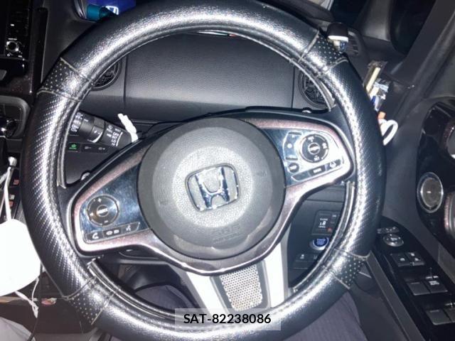 Honda N BOX CUSTOM 2018-10 6910183-11