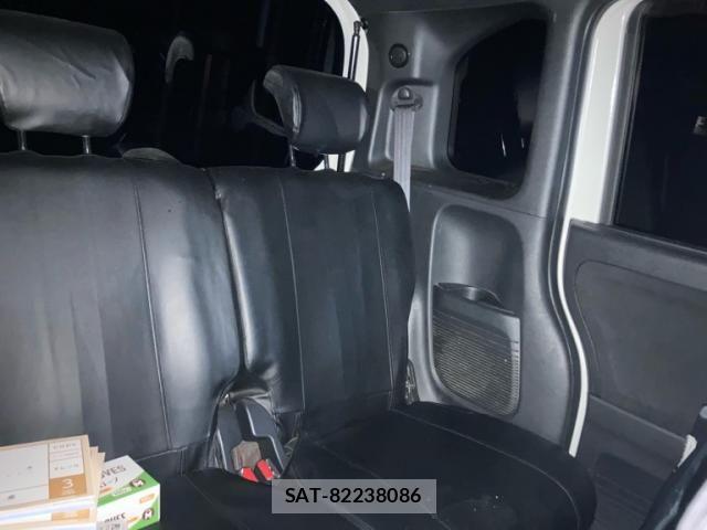 Honda N BOX CUSTOM 2018-10 6910183-18