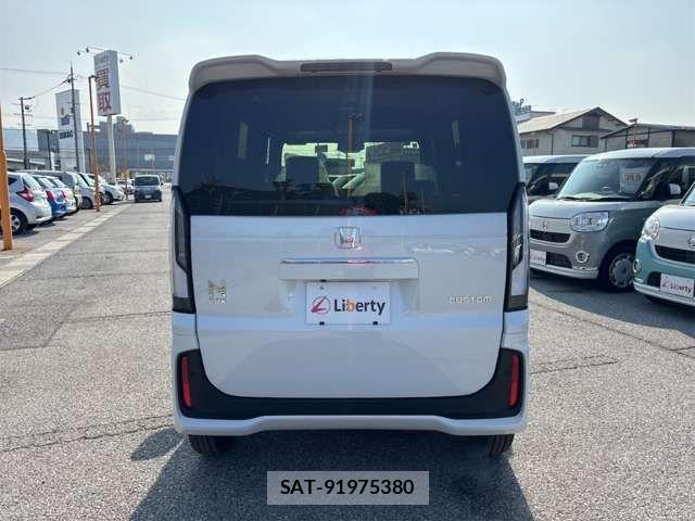 Honda N BOX CUSTOM 2026-01 6909899-8