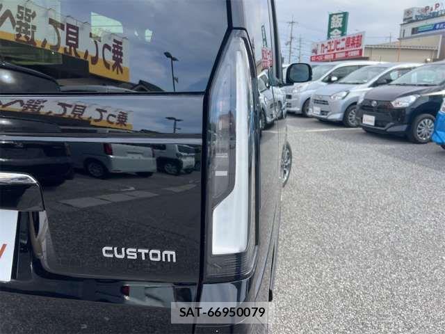 Honda N BOX CUSTOM 2026-03 6909978-16