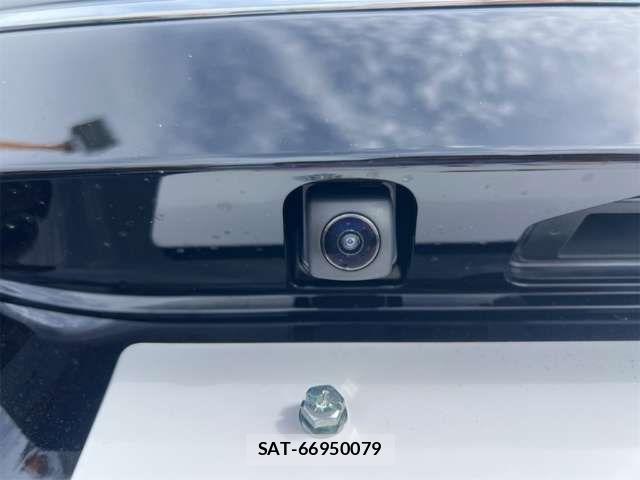 Honda N BOX CUSTOM 2026-03 6909978-17