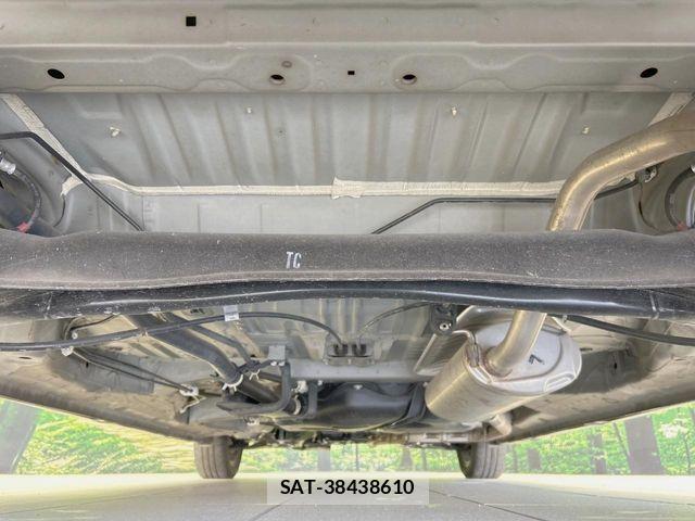 Honda N BOX CUSTOM 2018-10 6910103-18