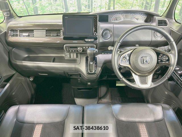 Honda N BOX CUSTOM 2018-10 6910103-1