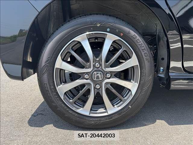 Honda N BOX CUSTOM 2026-04 6909898-9