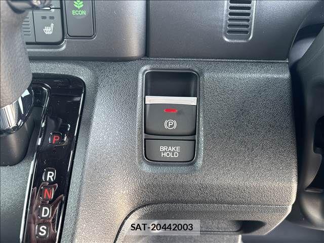 Honda N BOX CUSTOM 2026-04 6909898-21