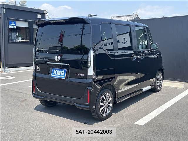 Honda N BOX CUSTOM 2026-04 6909898-4